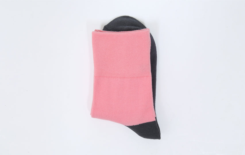 PINK PUMA SOCKS