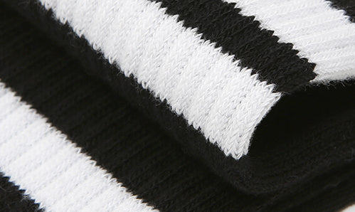 BLACK CLASSIC STRIPE SOCKS